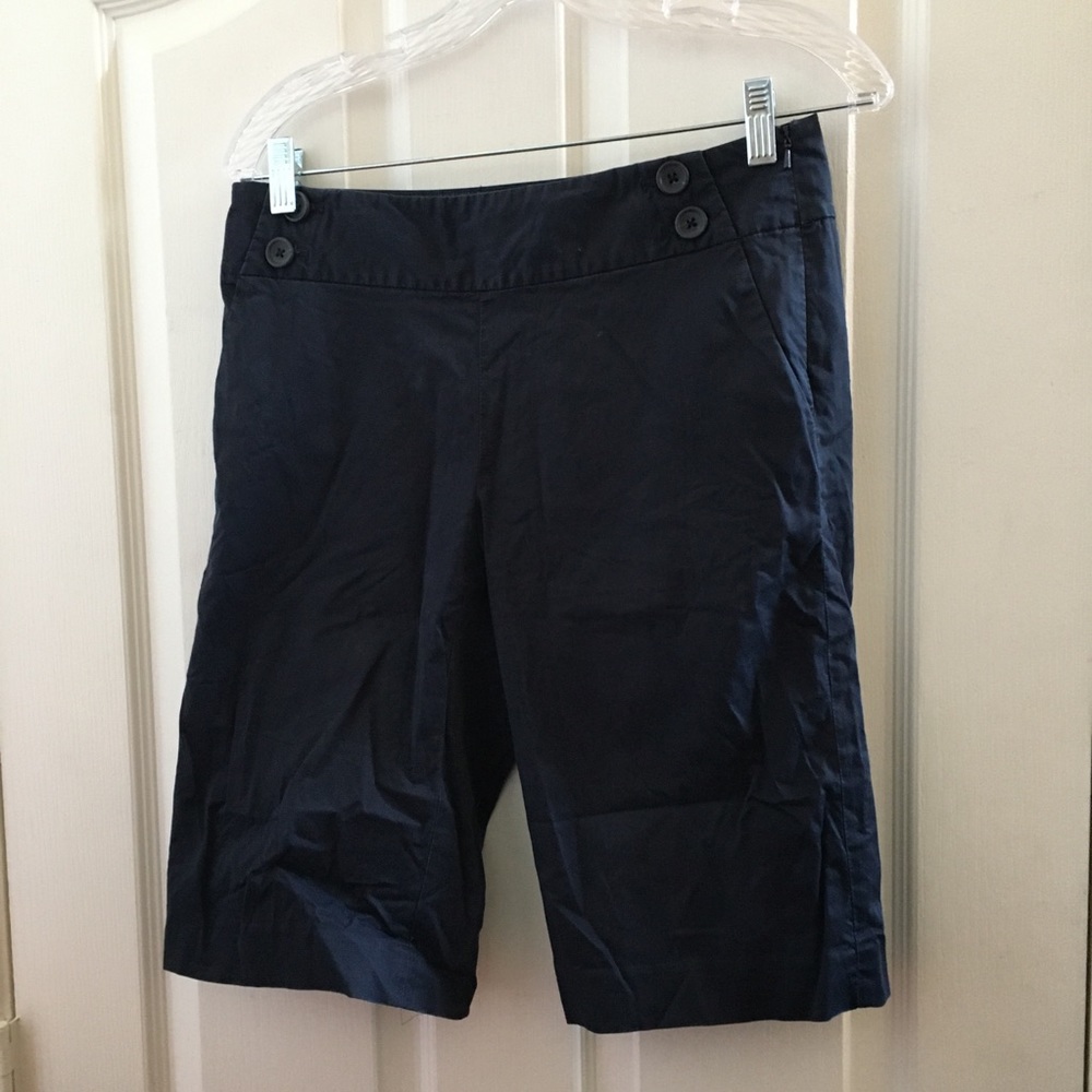 FINAL MARKDOWN Ladies banana republic shorts 4